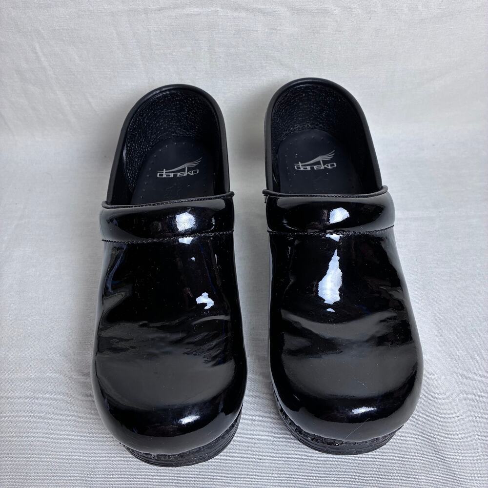 Dansko Professional Black Patent Leather Clog Comfort Work Shoes EU 39 US 8.5-9